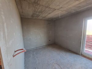 Strojno zbukanje Baumitovim materijalom, gruba žbuka te fina žbuka u prostoru obiteljske kuće u Požegi